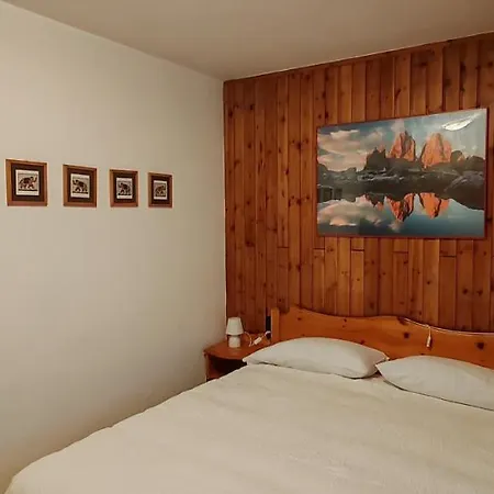 Casa Antelao A Appartamento Vinigo